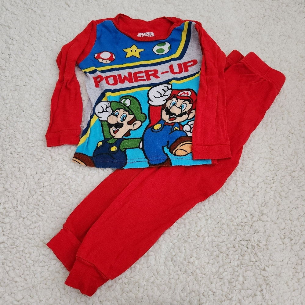 Super Mario Size 4T Boys pajama set long sleeve